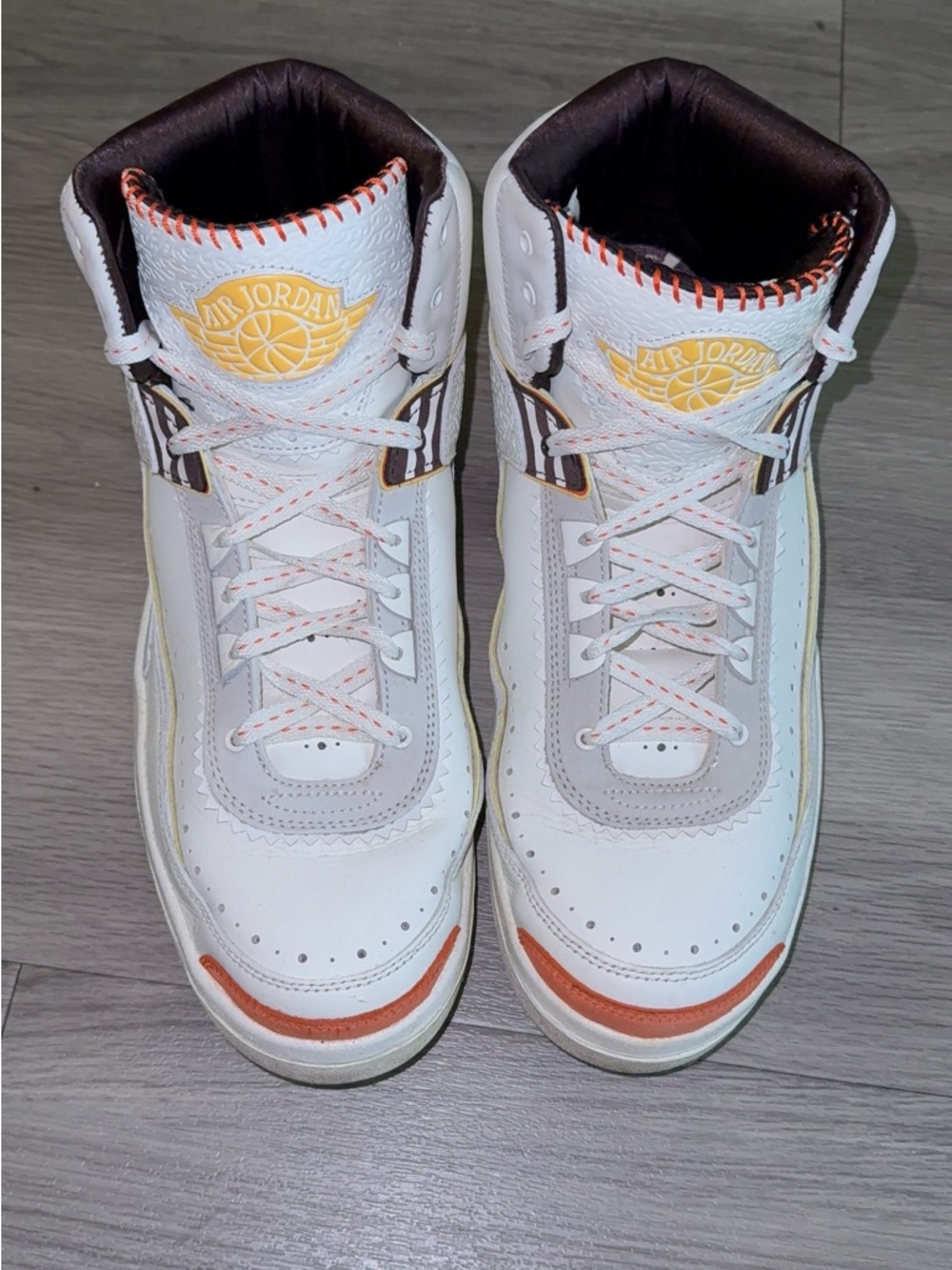 Air Jordan 2 'Maison Chateau Rouge'
(Size US 13)